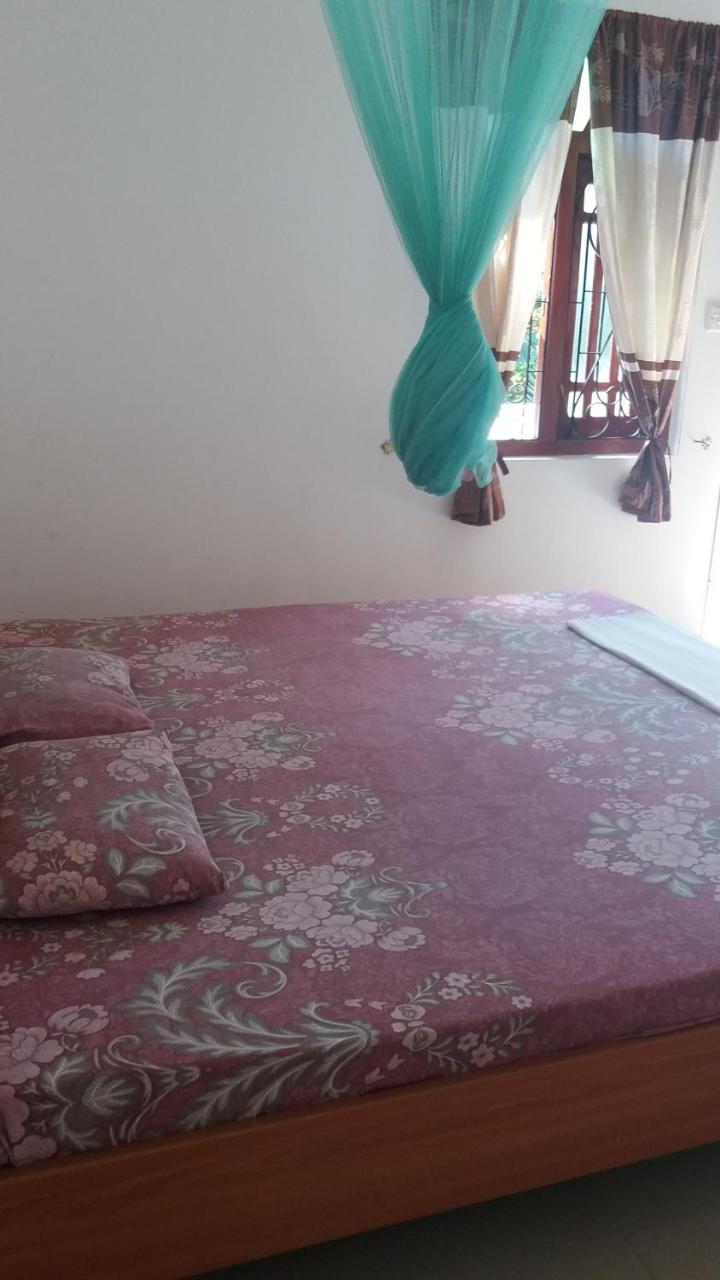 Ishitha Homestay Тангалле Екстер'єр фото